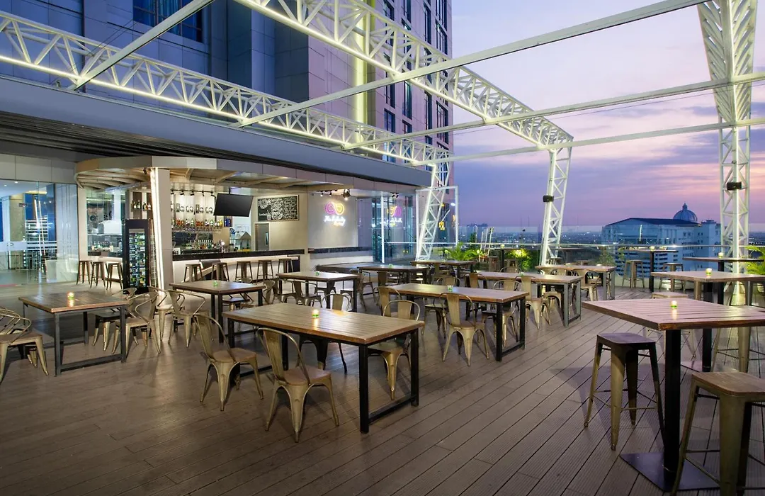Platinum Hotel Tunjungan Surabaya-1